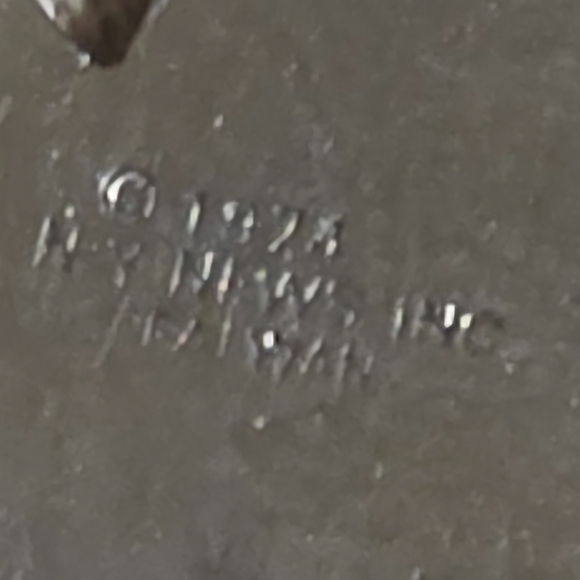 1974 Little orphan annie pendant NY news Inc - Picture 3 of 4